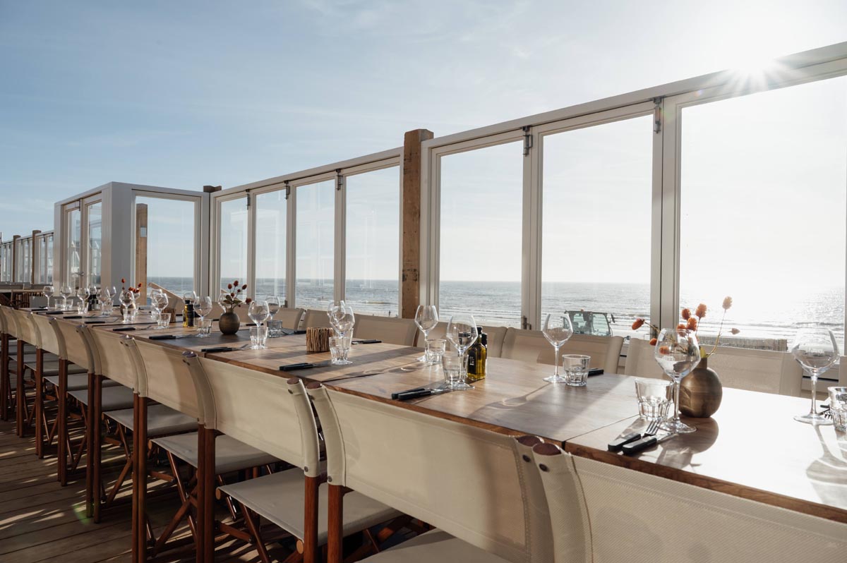vergaderen aan zee teambuilding Vergaderen aan zee